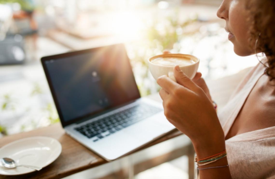 Interaktive Seminarumgebung mit moderner Ausstattung